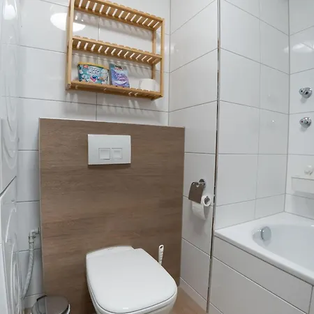 High-quality Renovated *