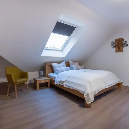 High-quality Renovated Apartament *