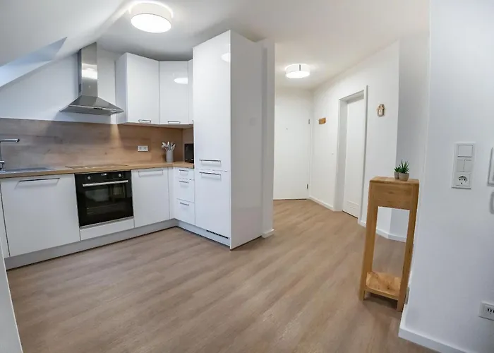 High-quality Renovated Appartement Ramstein-Miesenbach